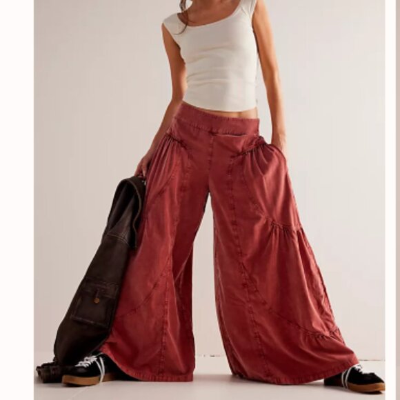 We The Free People Corduroy Cord Wide Leg Pants Dawn on Me NWT Small Dark Red - Picture 1 of 14
